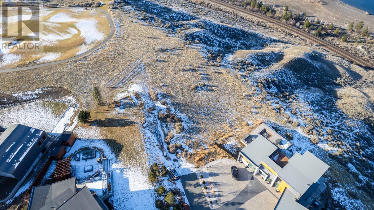 300 Rue Cheval Noir, Tobiano, British Columbia  V1S 0B3 - Photo 21 - 176758