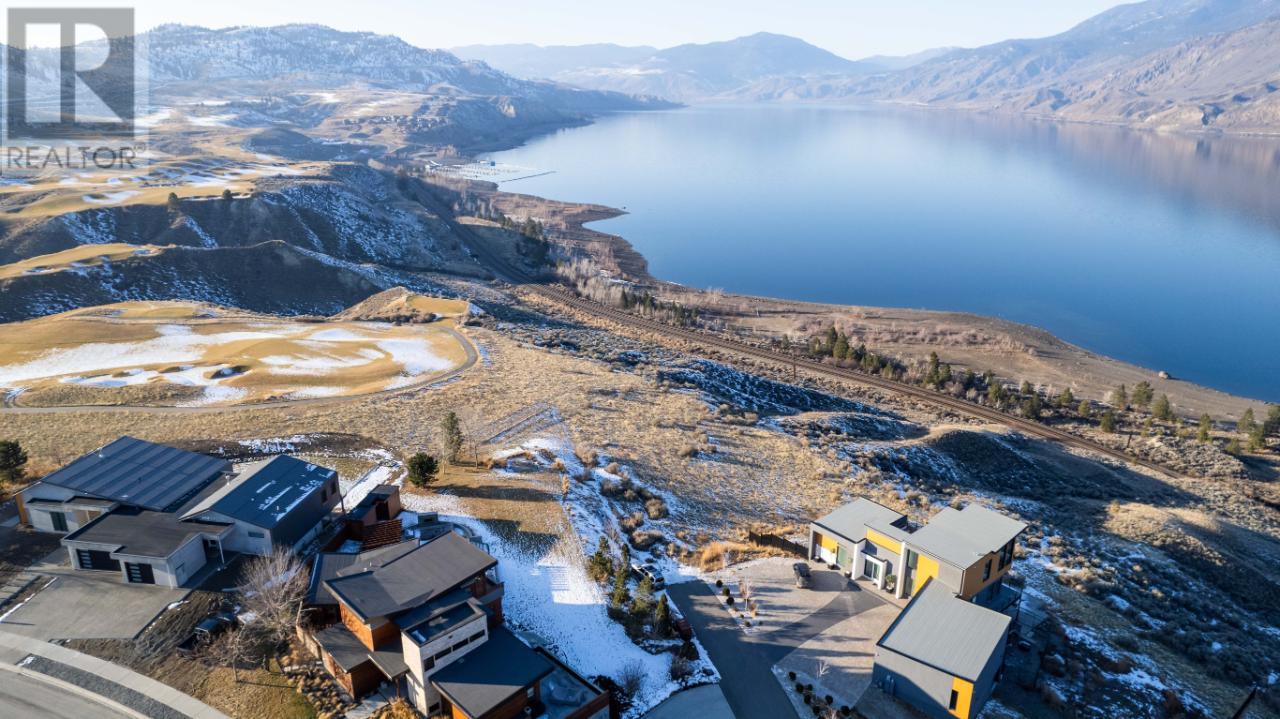 300 Rue Cheval Noir, Tobiano, British Columbia  V1S 0B3 - Photo 4 - 176758