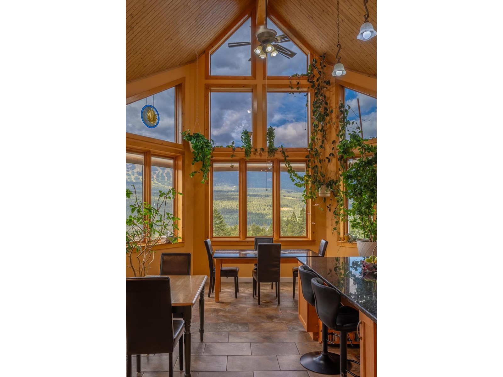 420 Ottoson Road, Golden, British Columbia  V0A 1H1 - Photo 12 - 2474959