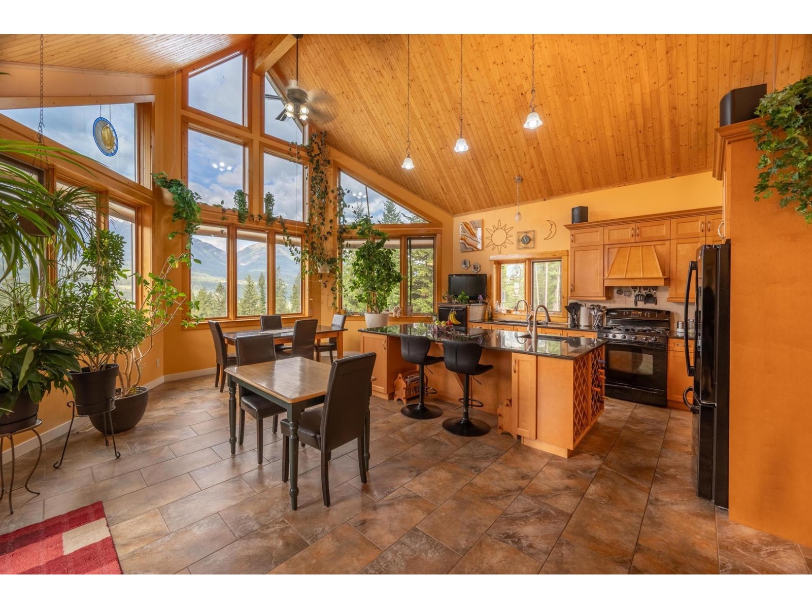 420 Ottoson Road, Golden, British Columbia  V0A 1H1 - Photo 14 - 2474959