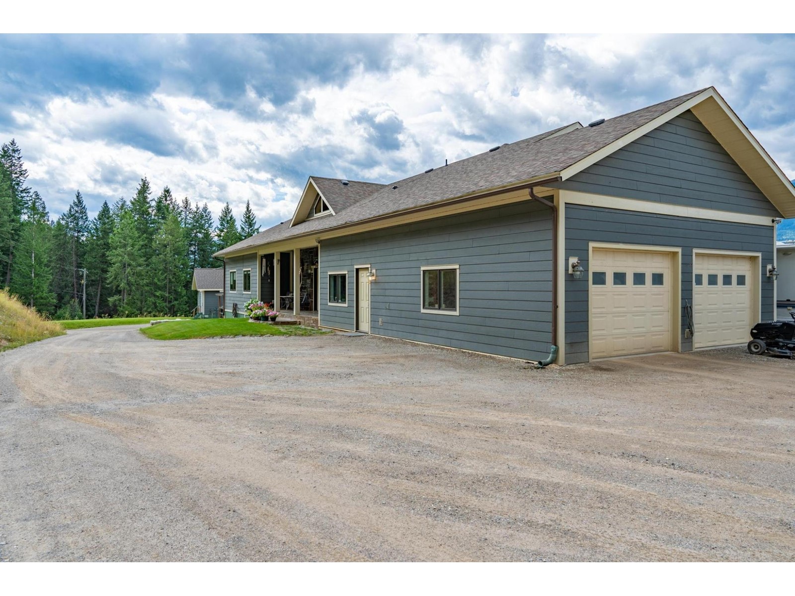 420 Ottoson Road, Golden, British Columbia  V0A 1H1 - Photo 68 - 2474959