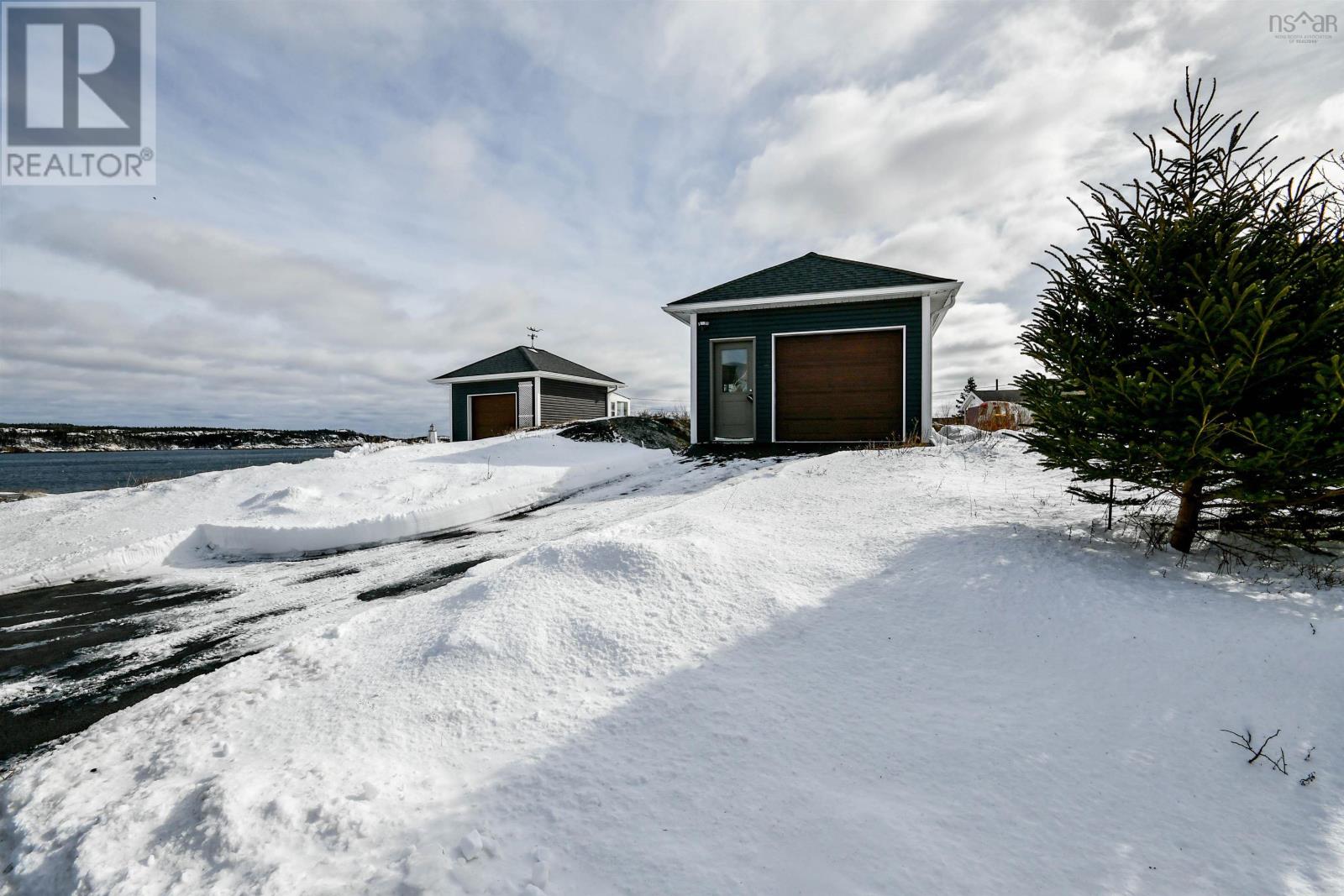 21 Back Lane, Terence Bay, Nova Scotia  B3T 1Y3 - Photo 4 - 202402925