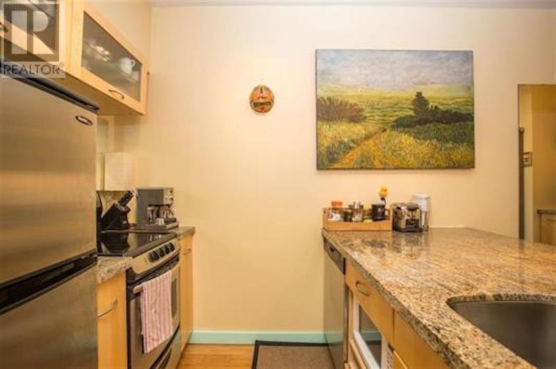 405 5880 Hampton Place Place, Vancouver, British Columbia  V6T 2E9 - Photo 4 - R2848505