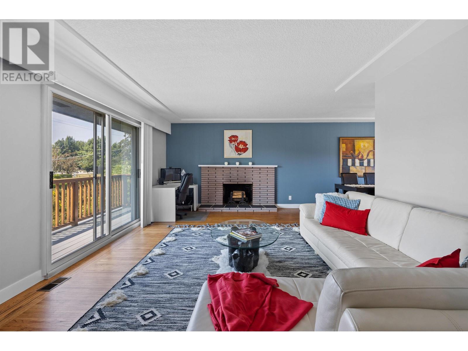 8620 Kelmore Road, Richmond, British Columbia  V7C 2B2 - Photo 6 - R2850450