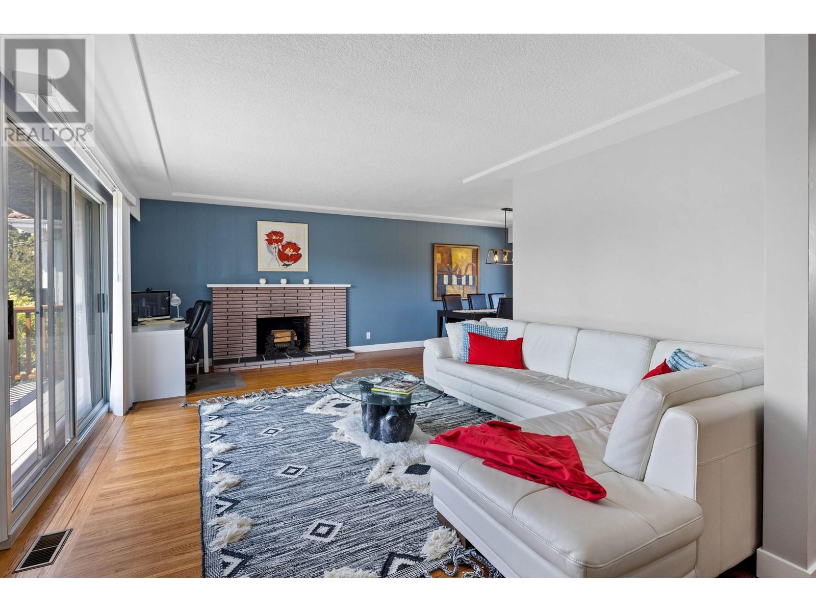 8620 Kelmore Road, Richmond, British Columbia  V7C 2B2 - Photo 7 - R2850450