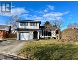 6 WENDOVER Place 437 - Lakeshore