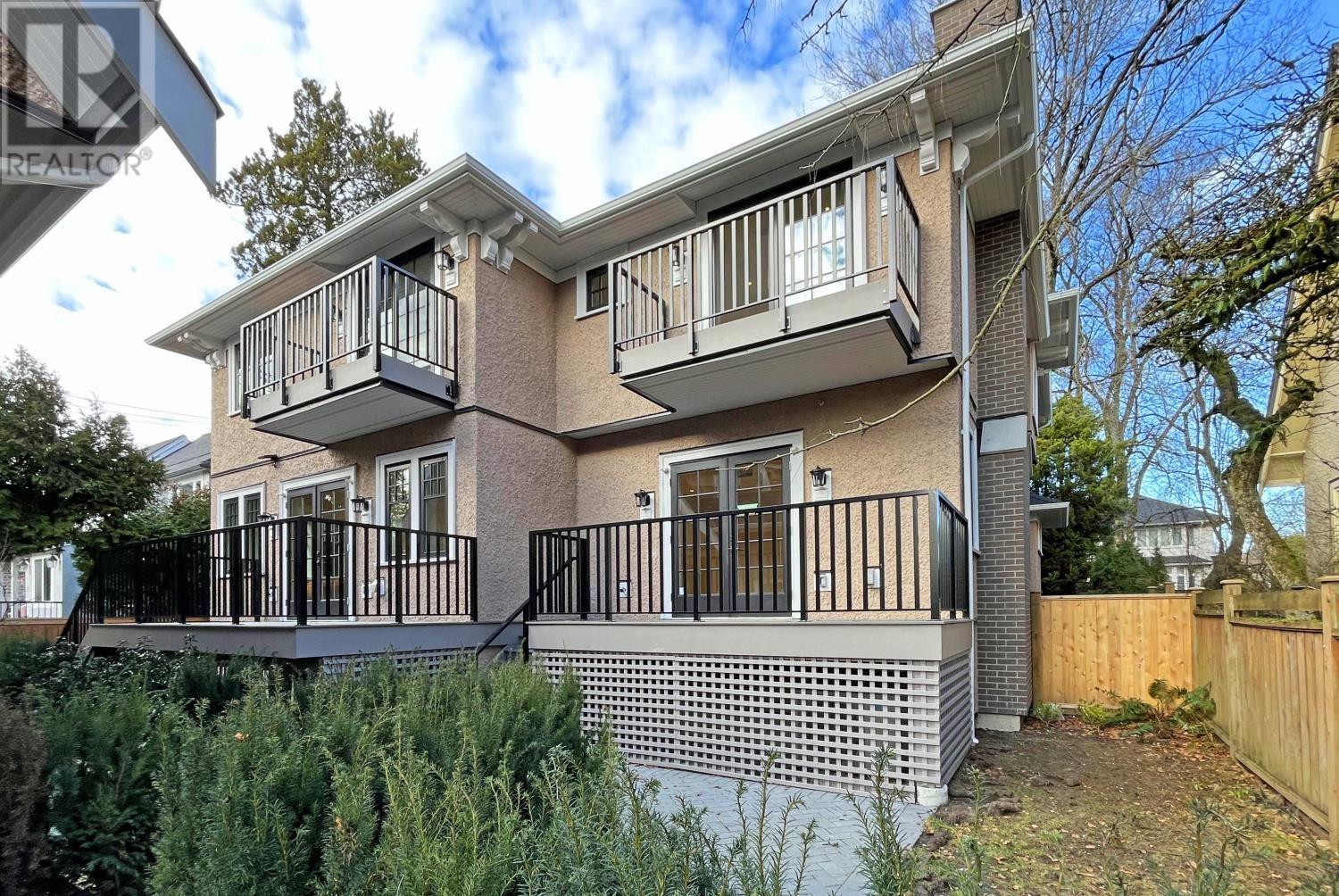 Listing Picture 34 of 36 : 1 1456 W 45TH AVENUE, Vancouver / 溫哥華 - 魯藝地產 Yvonne Lu Group - MLS Medallion Club Member