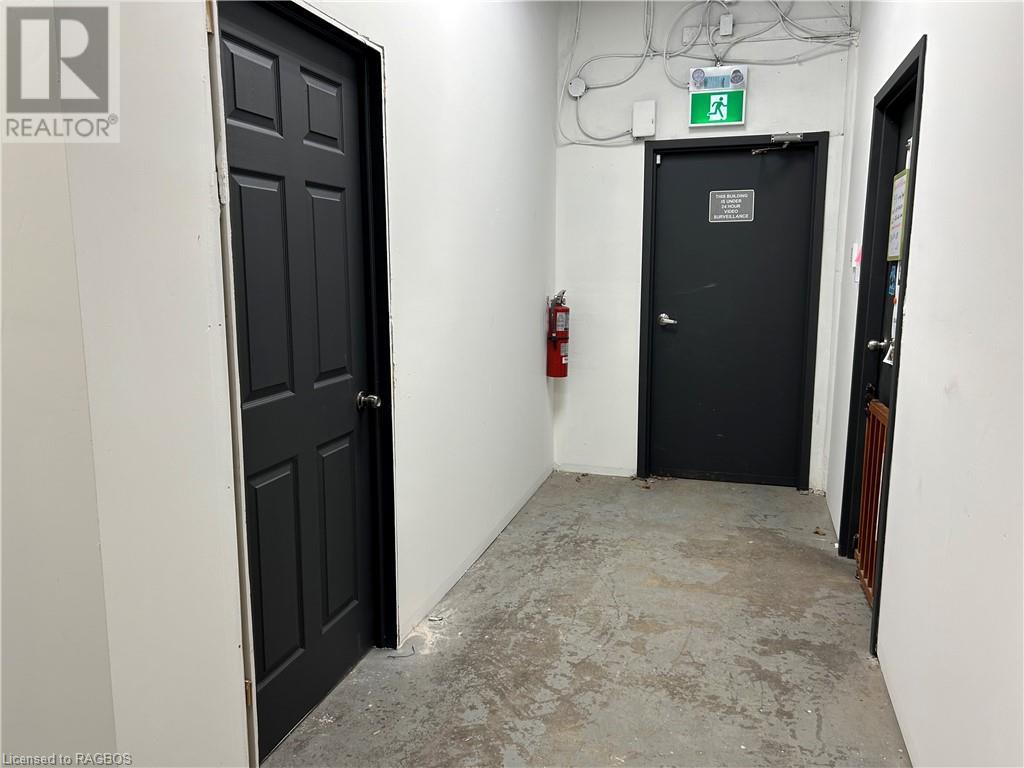 183 12th Street E, Owen Sound, Ontario  N4K 1V6 - Photo 5 - 40542338