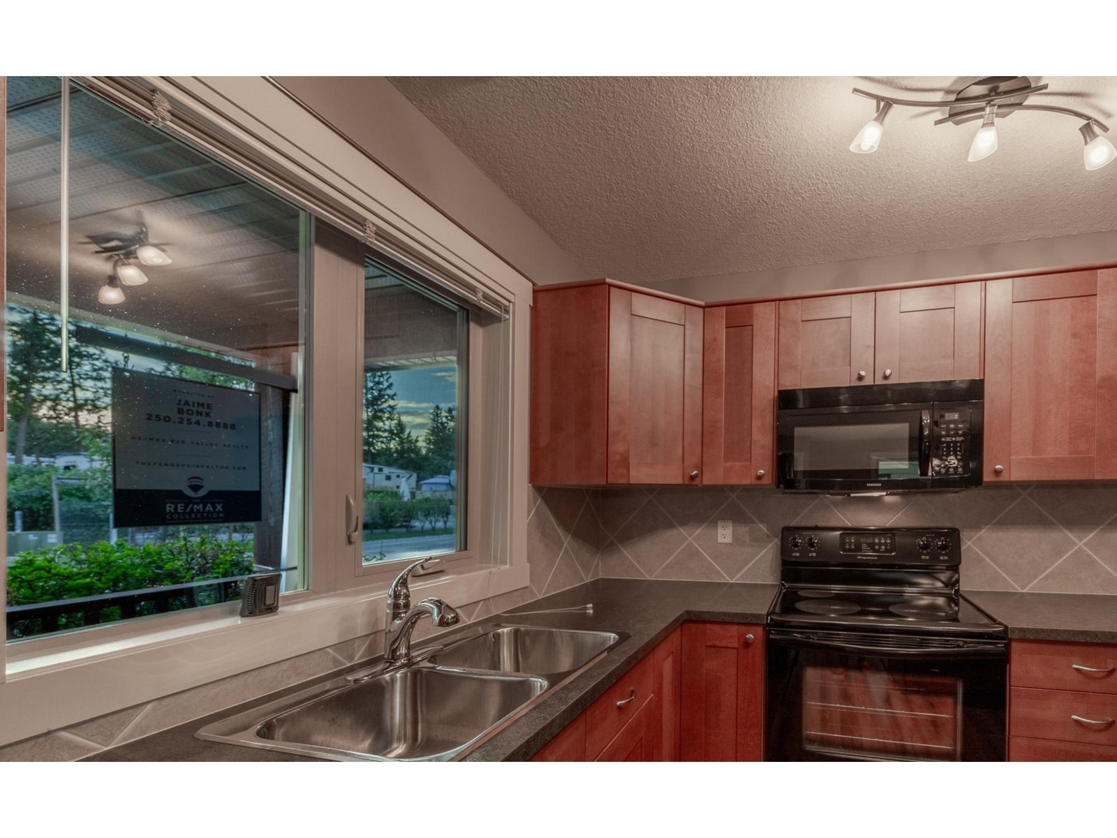 80 - 4868 Riverview Drive, Edgewater, British Columbia  V0A 1M0 - Photo 11 - 2474993