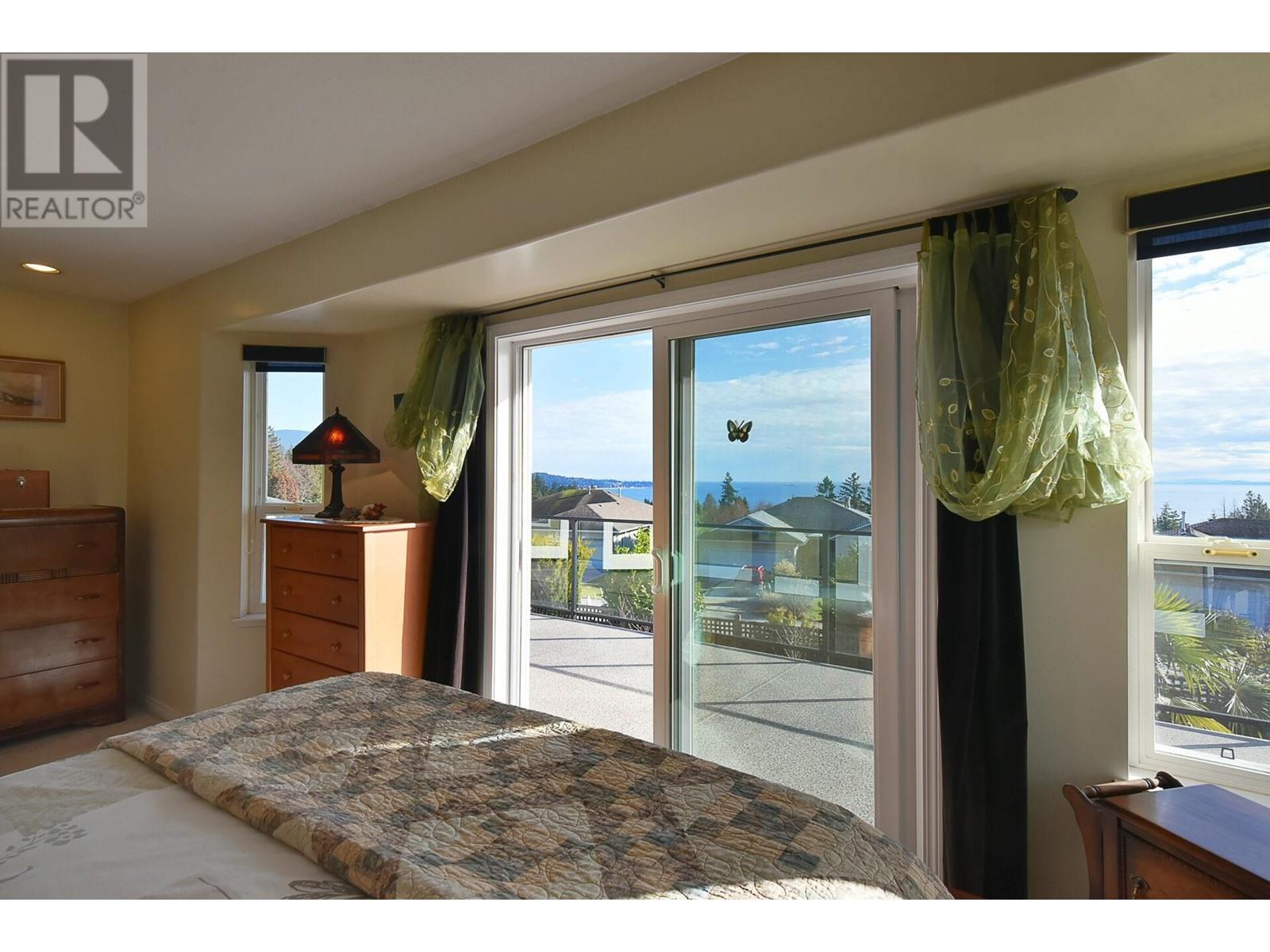 6235 Baillie Road, Sechelt, British Columbia  V7Z 0R5 - Photo 19 - R2850535