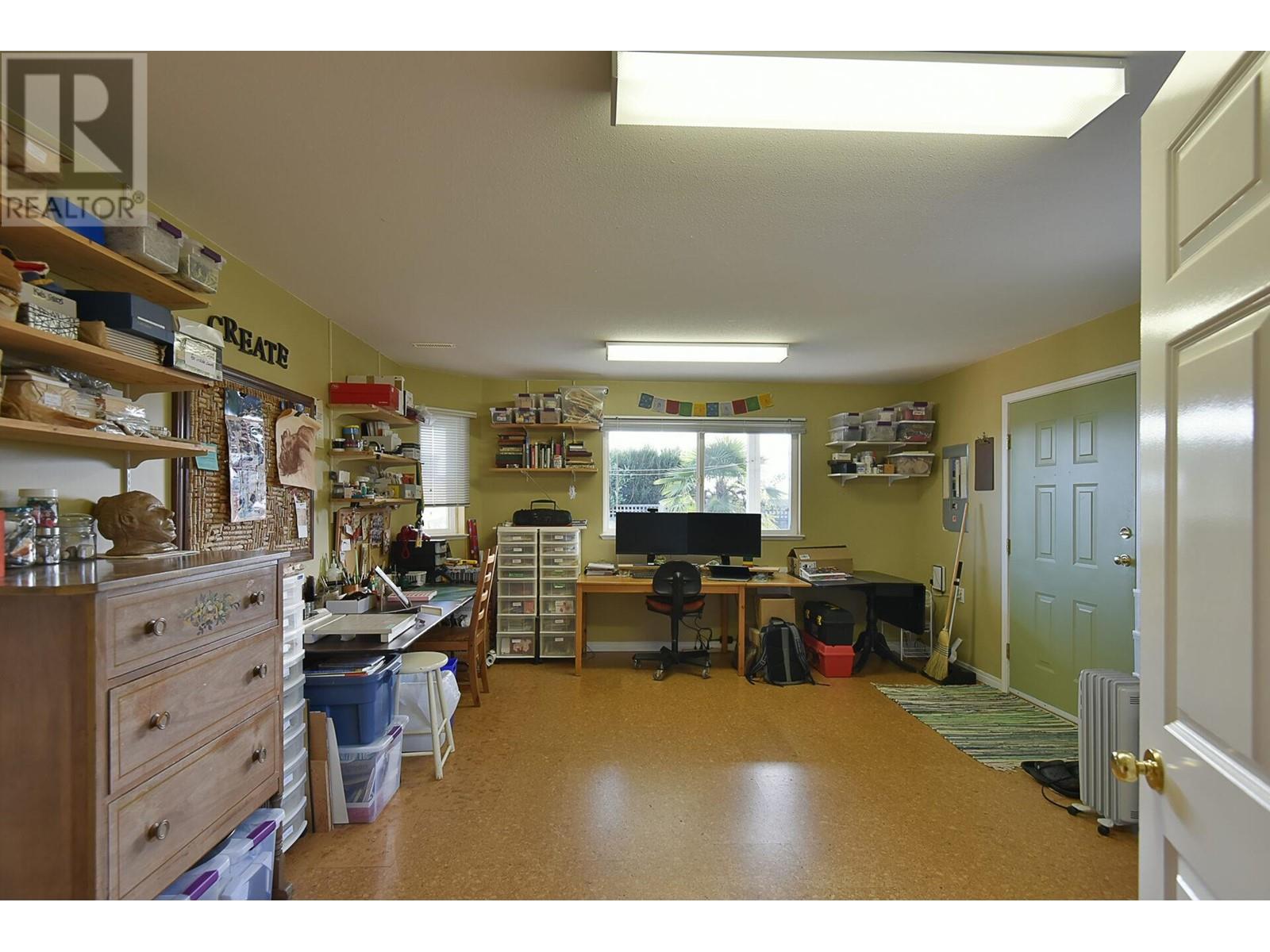 6235 Baillie Road, Sechelt, British Columbia  V7Z 0R5 - Photo 21 - R2850535