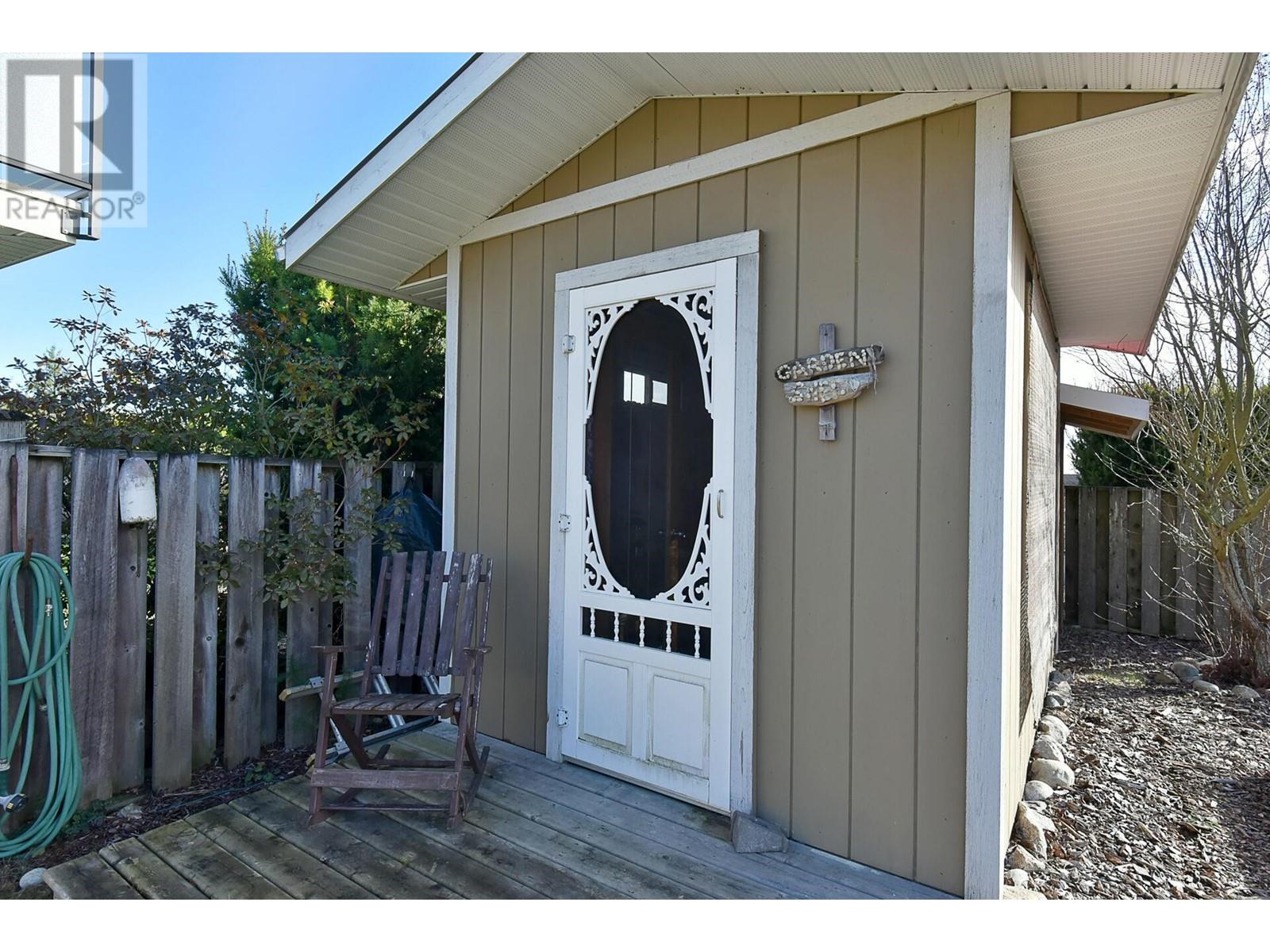 6235 Baillie Road, Sechelt, British Columbia  V7Z 0R5 - Photo 32 - R2850535