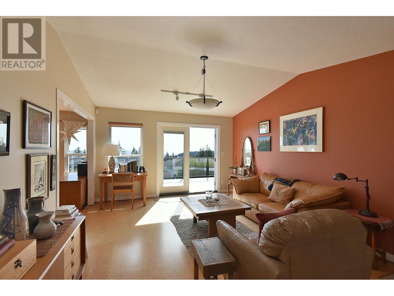 6235 Baillie Road, Sechelt, British Columbia  V7Z 0R5 - Photo 9 - R2850535