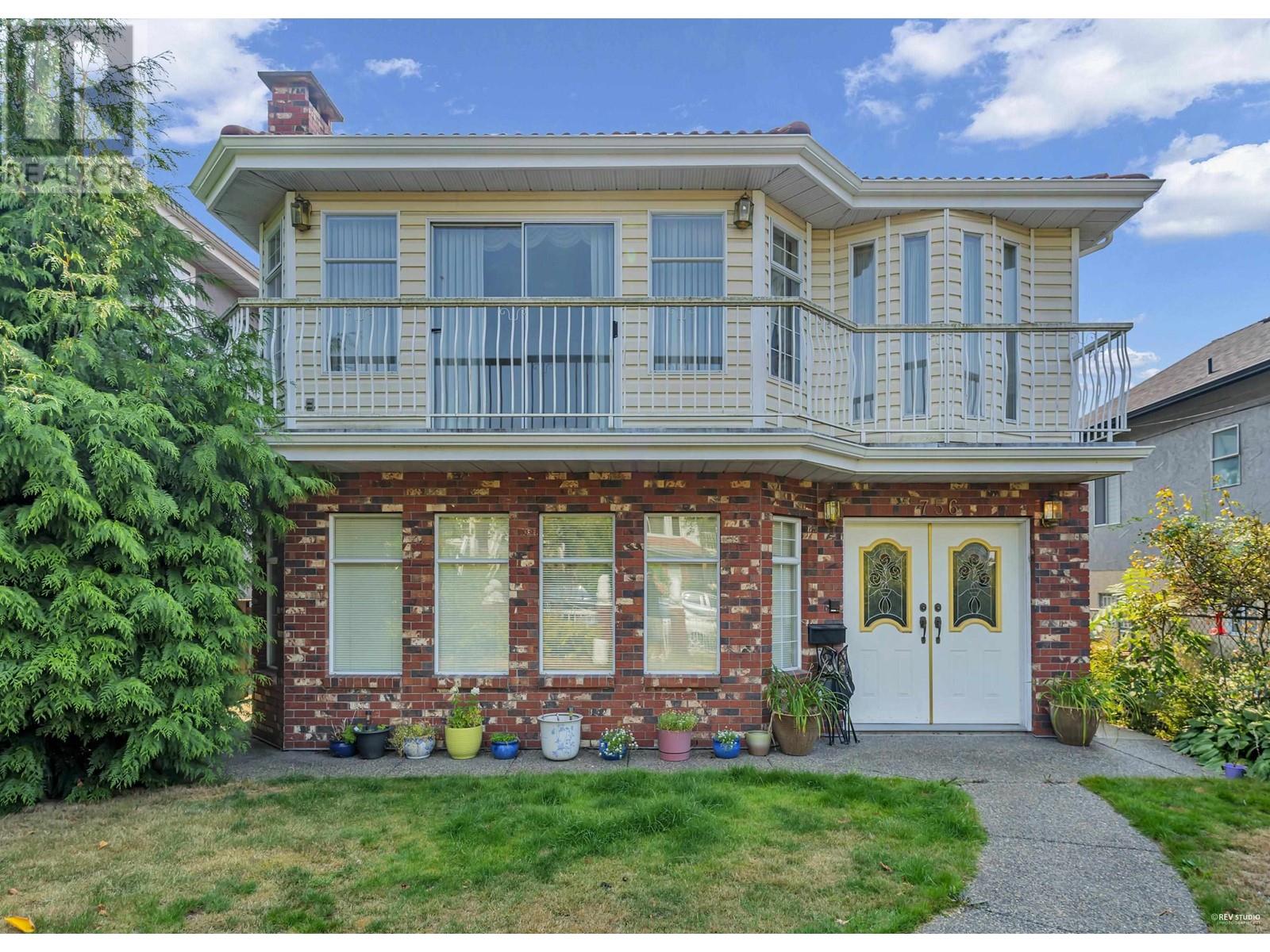 756 E 26th Avenue, Vancouver, British Columbia  V5V 2H8 - Photo 1 - R2850545