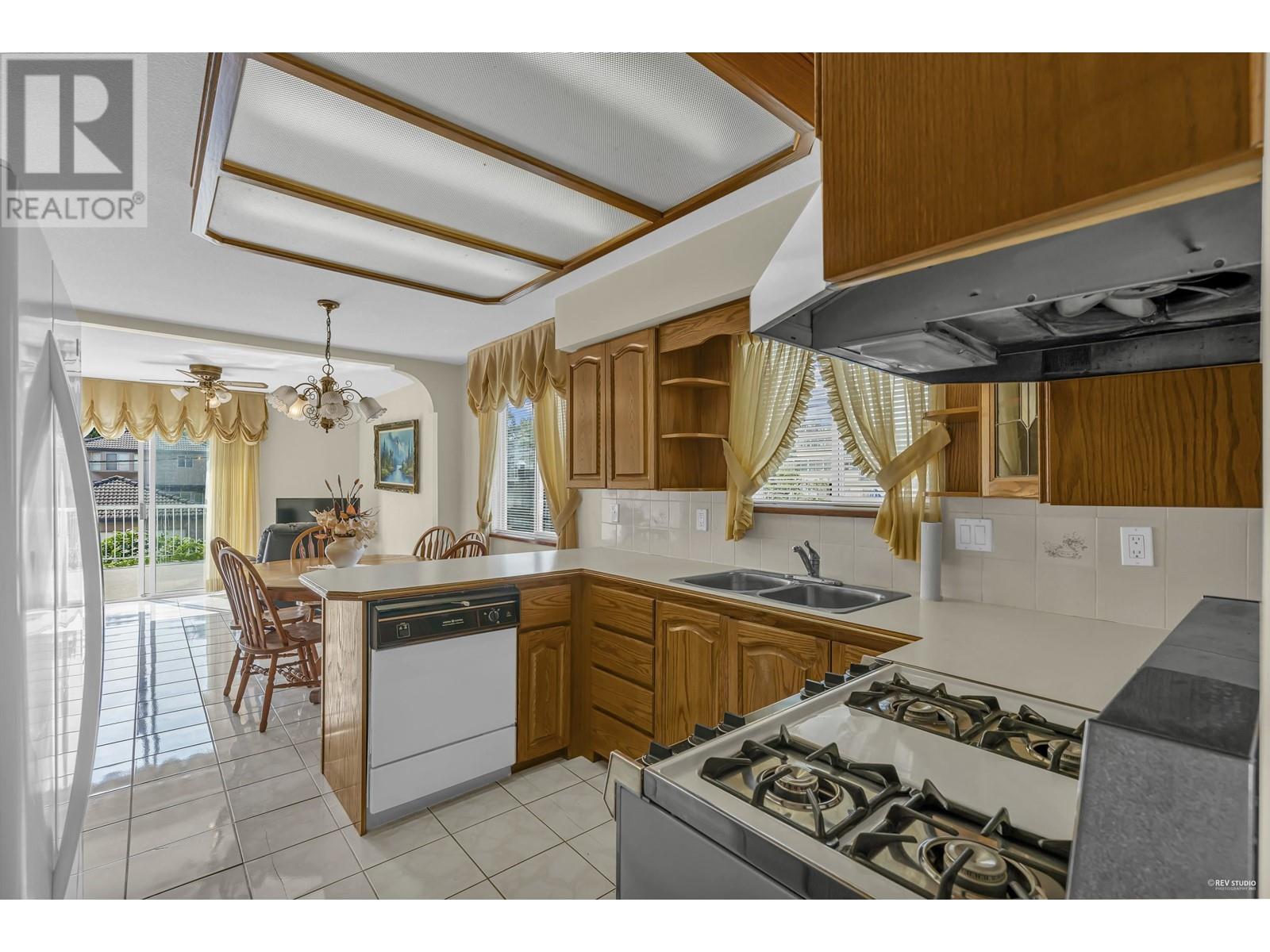 756 E 26th Avenue, Vancouver, British Columbia  V5V 2H8 - Photo 8 - R2850545