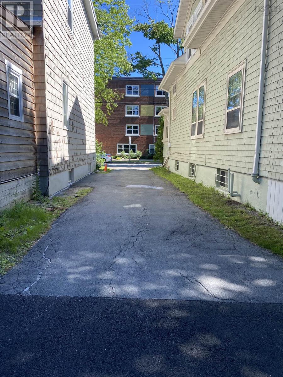 6079/6081 Pepperell Street, Halifax, Nova Scotia  B3H 2N8 - Photo 3 - 202402923