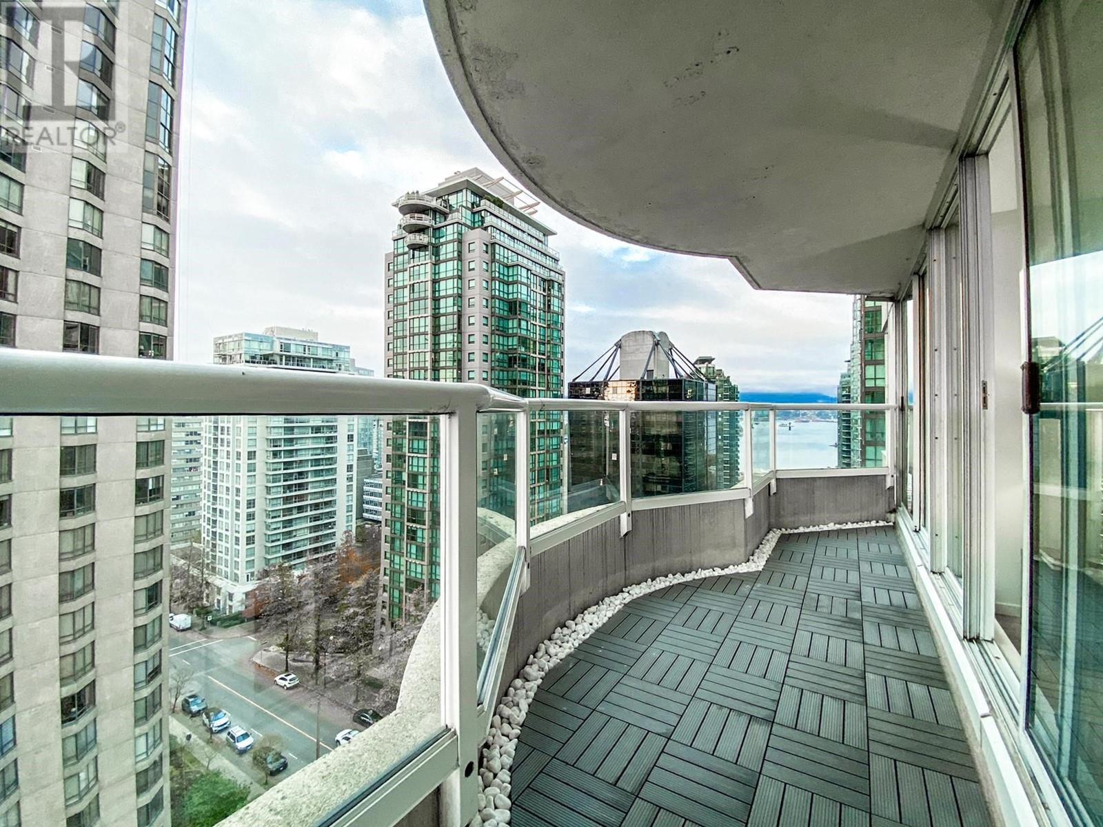 Listing Picture 29 of 40 : 1101 717 JERVIS STREET, Vancouver / 溫哥華 - 魯藝地產 Yvonne Lu Group - MLS Medallion Club Member
