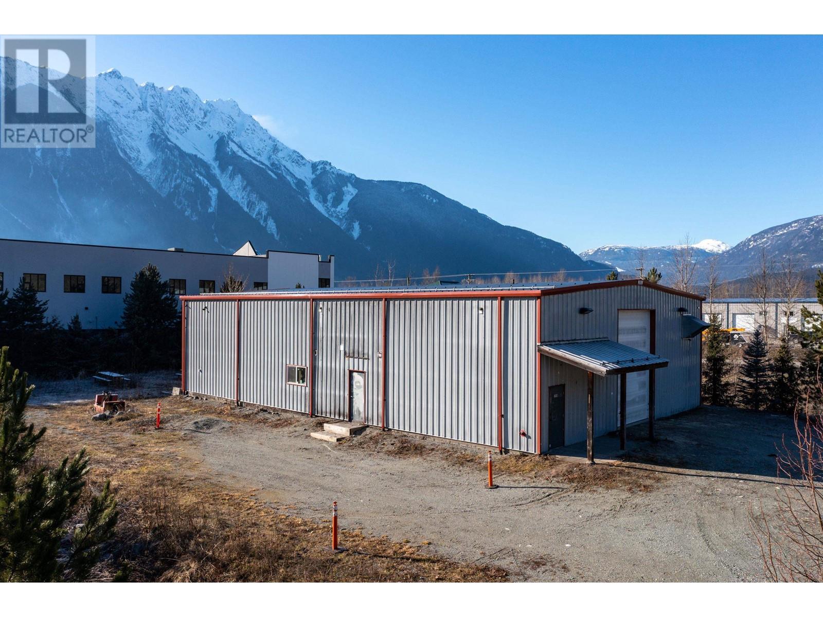 1954 Venture Place, Pemberton, British Columbia  V0N 2L0 - Photo 16 - C8057680