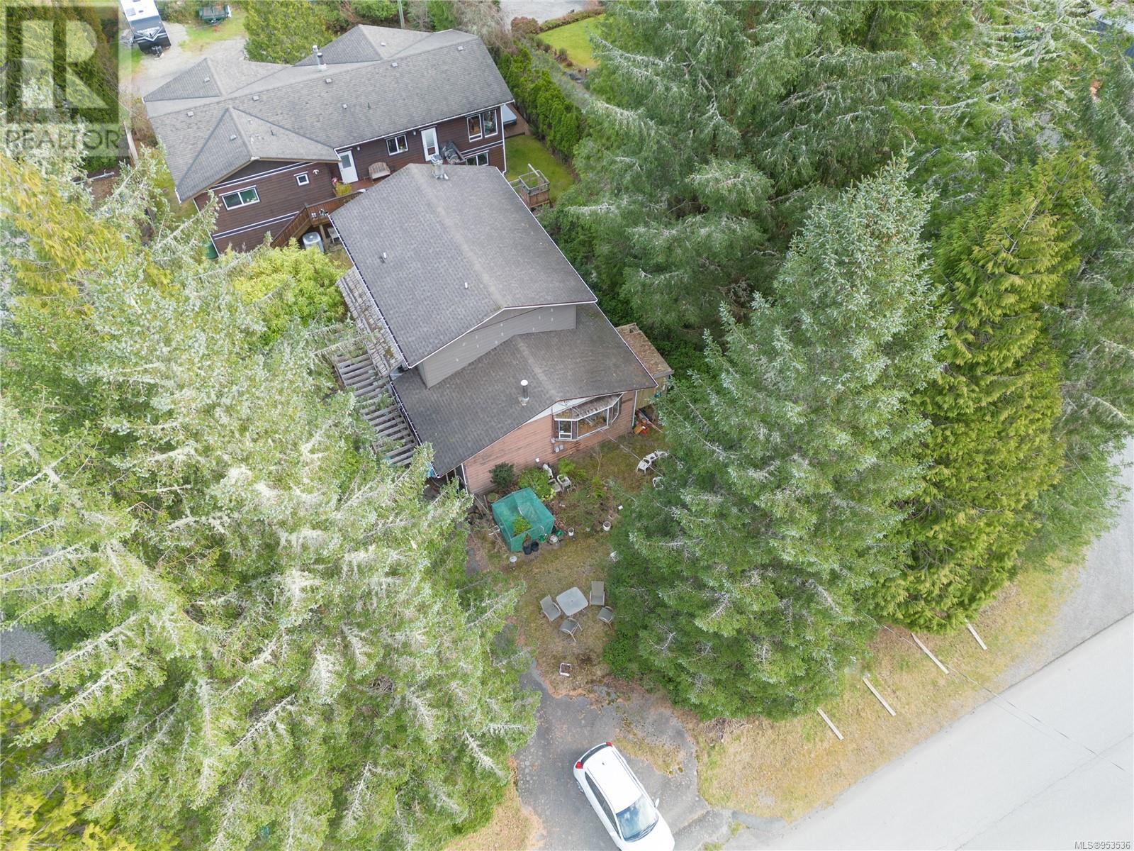 1195 Helen Rd, Ucluelet, British Columbia  V0R 3A0 - Photo 11 - 953536