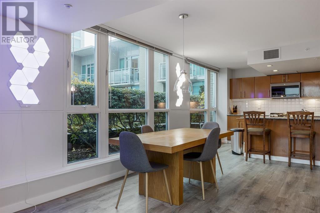305 188 E Esplanade Street, North Vancouver, British Columbia  V7L 4Y1 - Photo 16 - R2850646