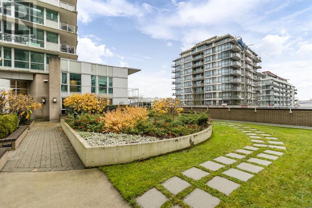 305 188 E Esplanade Street, North Vancouver, British Columbia  V7L 4Y1 - Photo 21 - R2850646