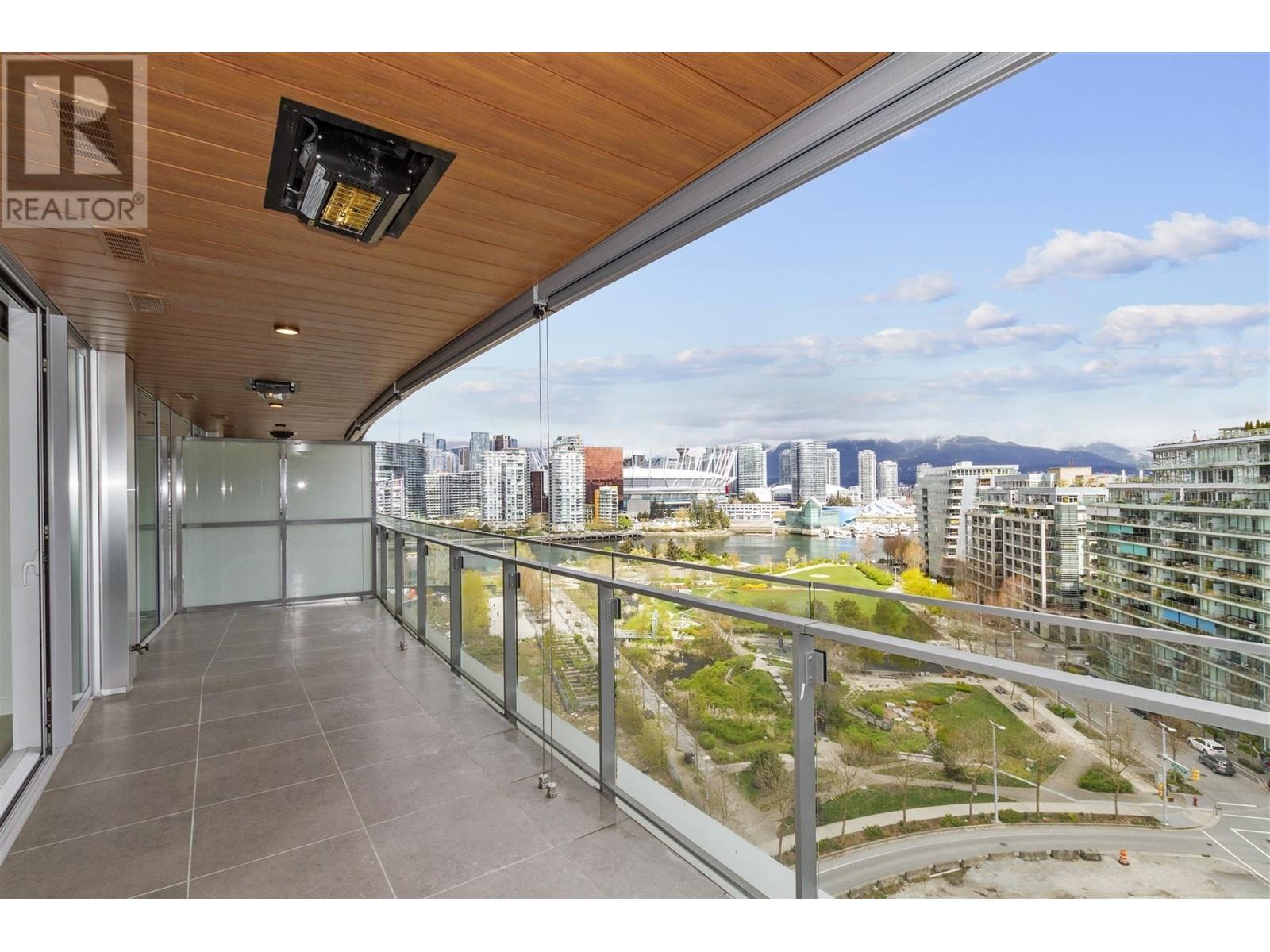 Listing Picture 3 of 29 : 1209 1768 COOK STREET, Vancouver / 溫哥華 - 魯藝地產 Yvonne Lu Group - MLS Medallion Club Member