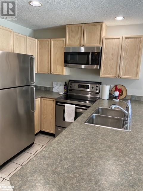 162 Settlers Way Unit# 27, The Blue Mountains, Ontario  L9Y 0M4 - Photo 10 - 40542372