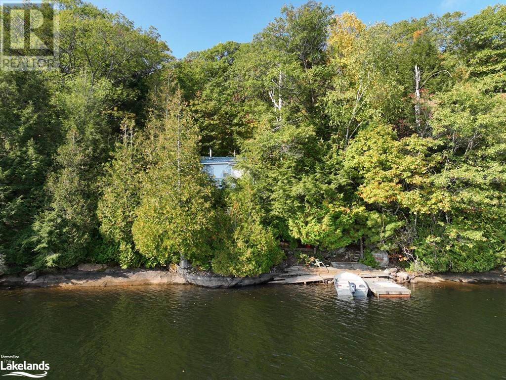 10689 KAWAGAMA - MOORELANDS BAY - WAO, dorset, Ontario