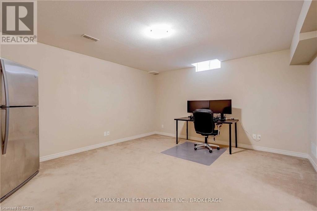 56 Tuliptree Road Unit# Bsmt, Thorold, Ontario  L2V 0A6 - Photo 3 - 40541738