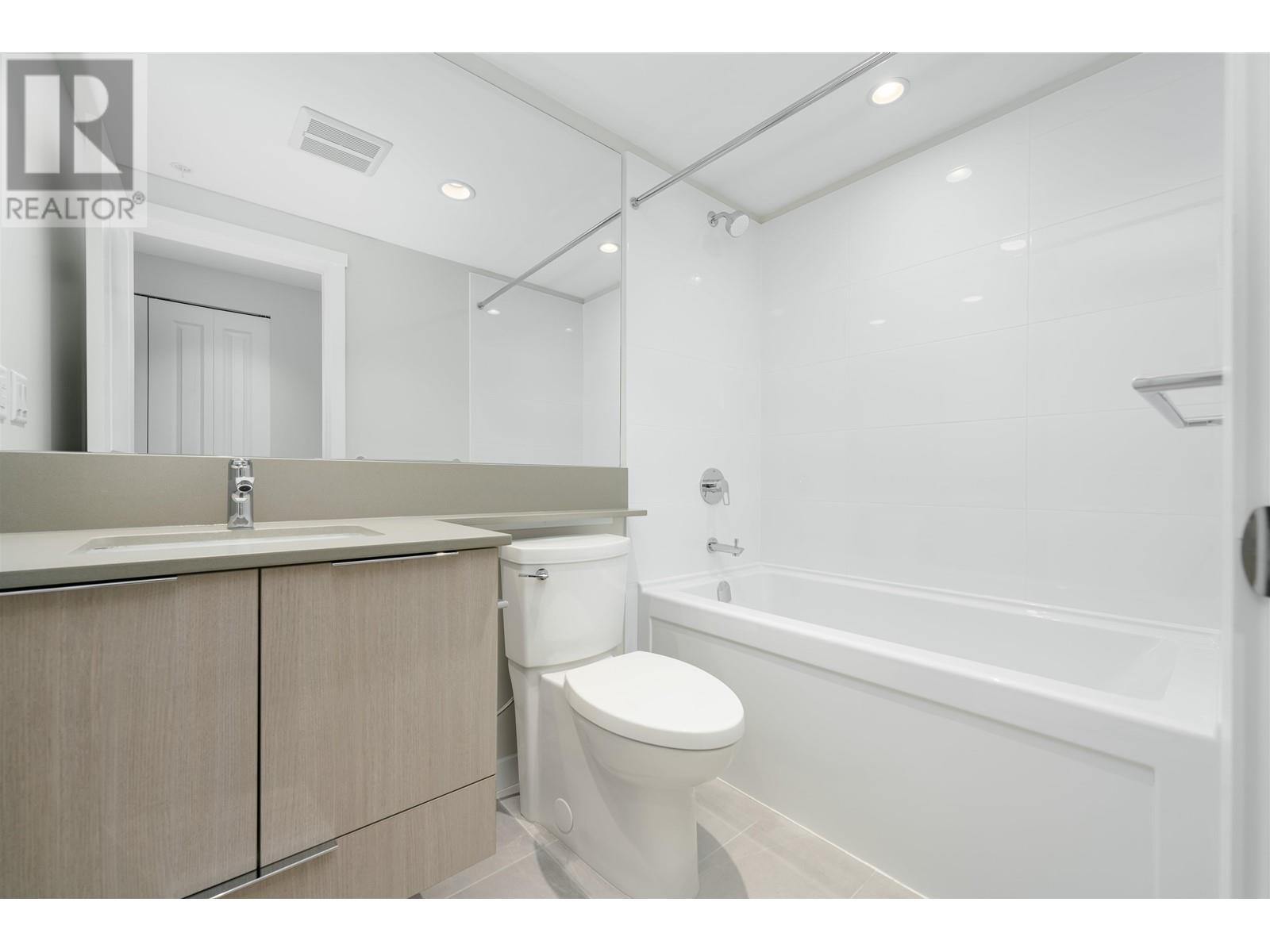 3906 1182 Westwood Street, Coquitlam, British Columbia  V3B 0T9 - Photo 20 - R2846082