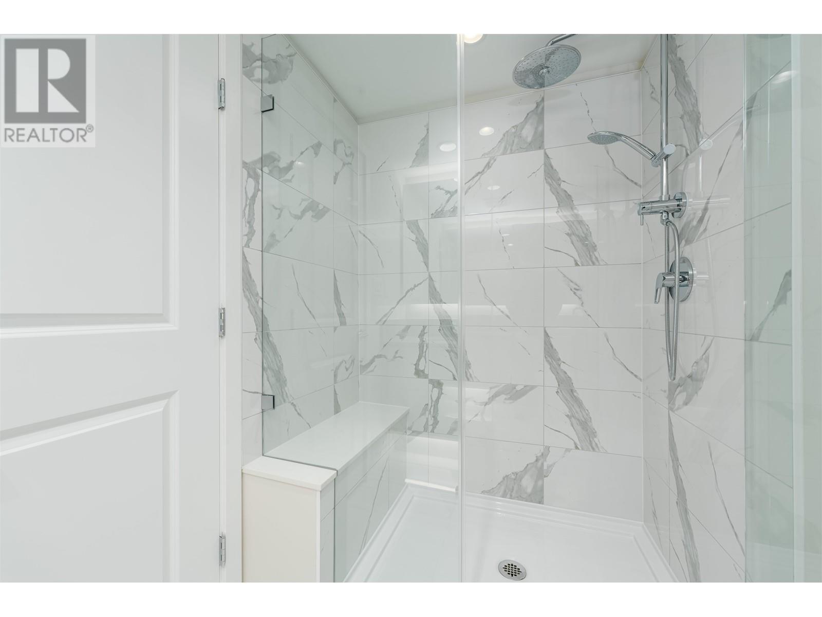 3906 1182 Westwood Street, Coquitlam, British Columbia  V3B 0T9 - Photo 17 - R2846082