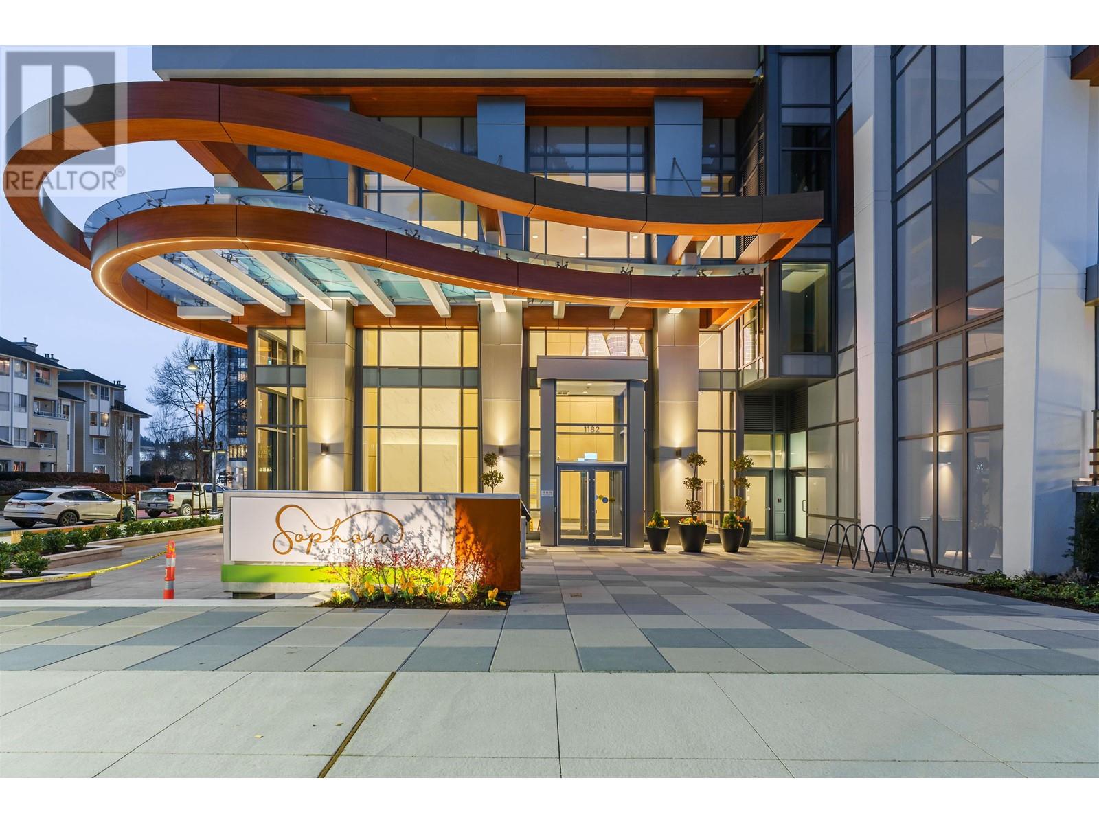 3906 1182 Westwood Street, Coquitlam, British Columbia  V3B 0T9 - Photo 2 - R2846082