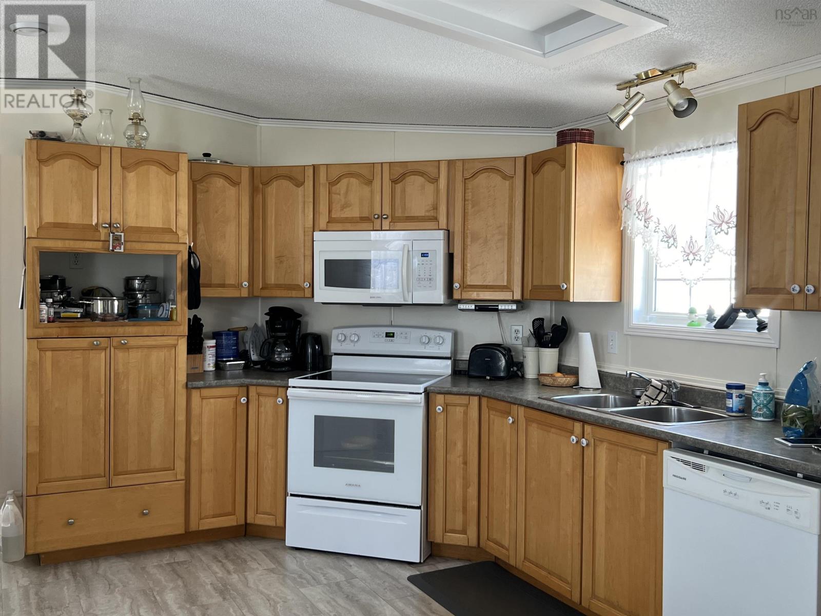 13 Green Hill Crescent, Antigonish, Nova Scotia  B2G 2V9 - Photo 4 - 202402951