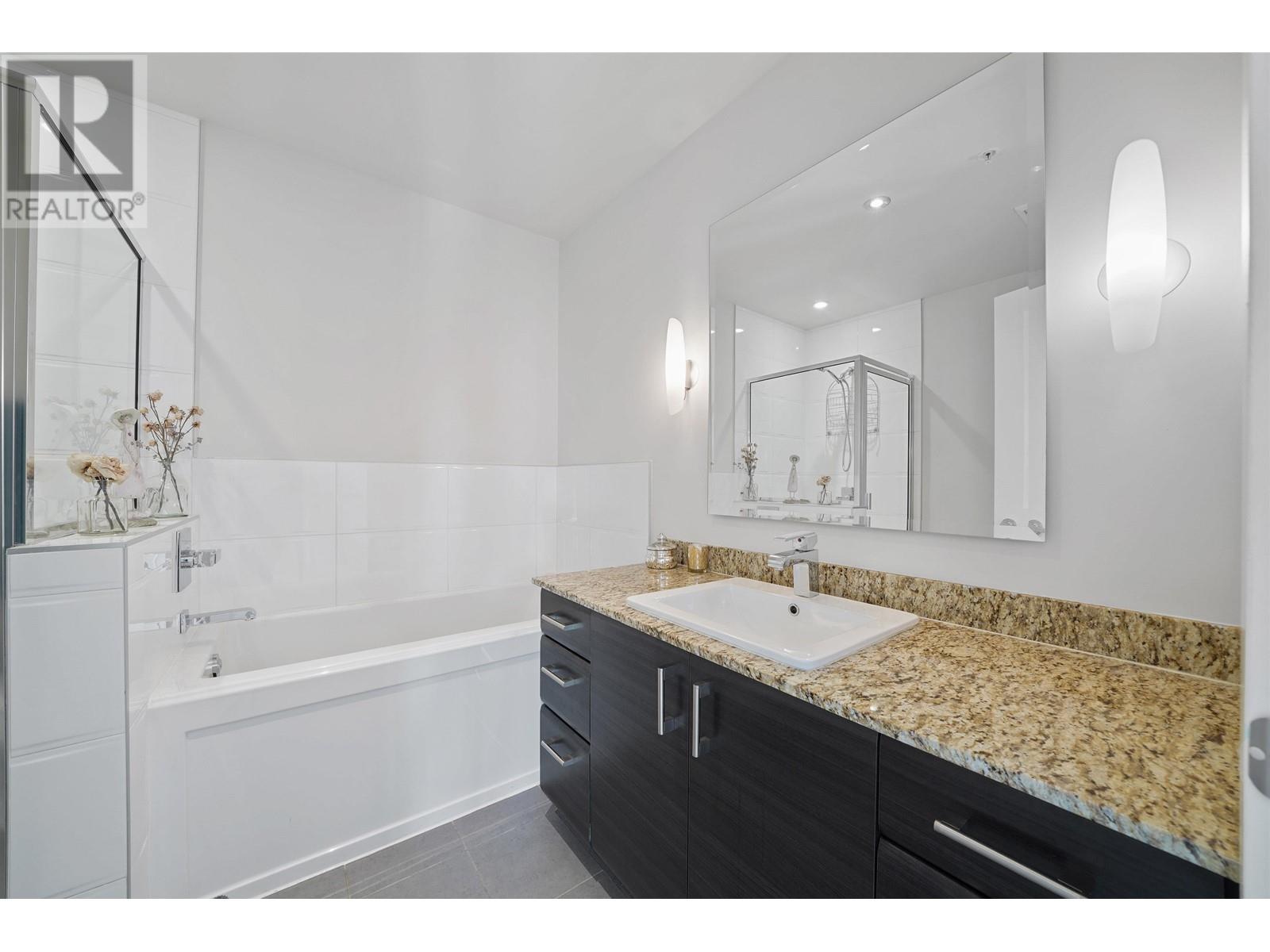 601 12079 Harris Road, Pitt Meadows, British Columbia  V3Y 0C7 - Photo 16 - R2850717