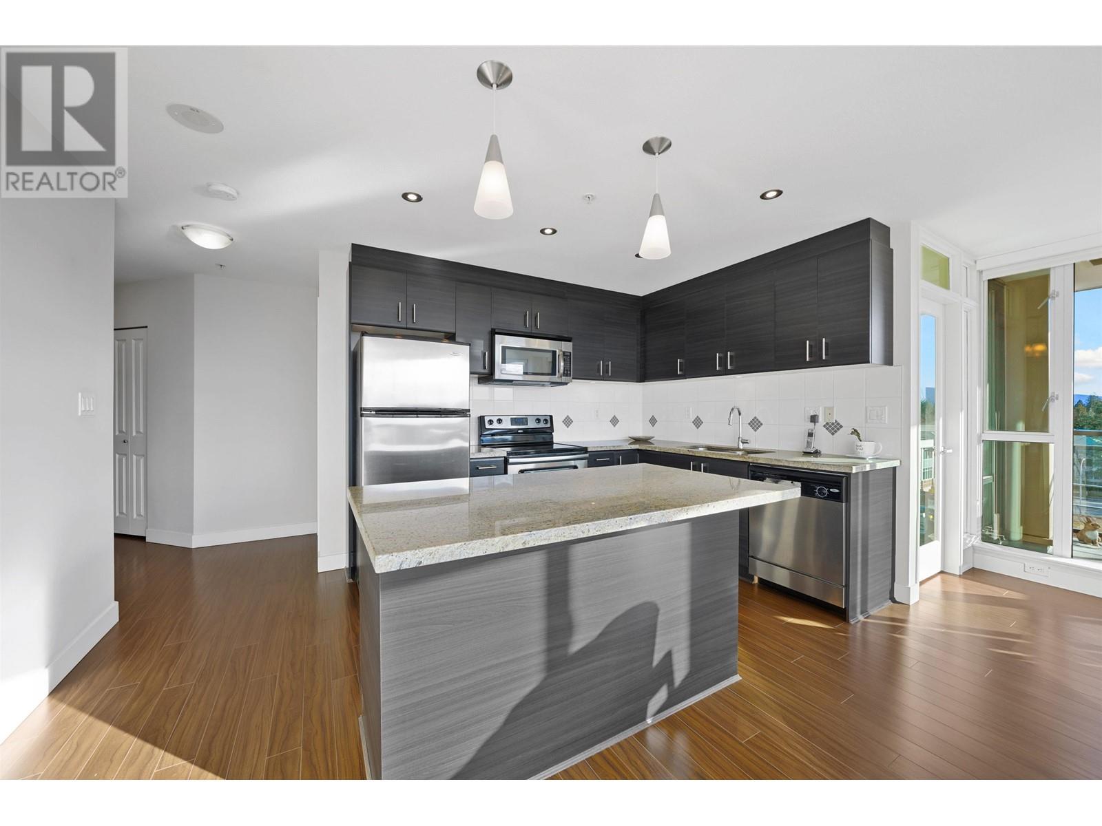 601 12079 Harris Road, Pitt Meadows, British Columbia  V3Y 0C7 - Photo 3 - R2850717