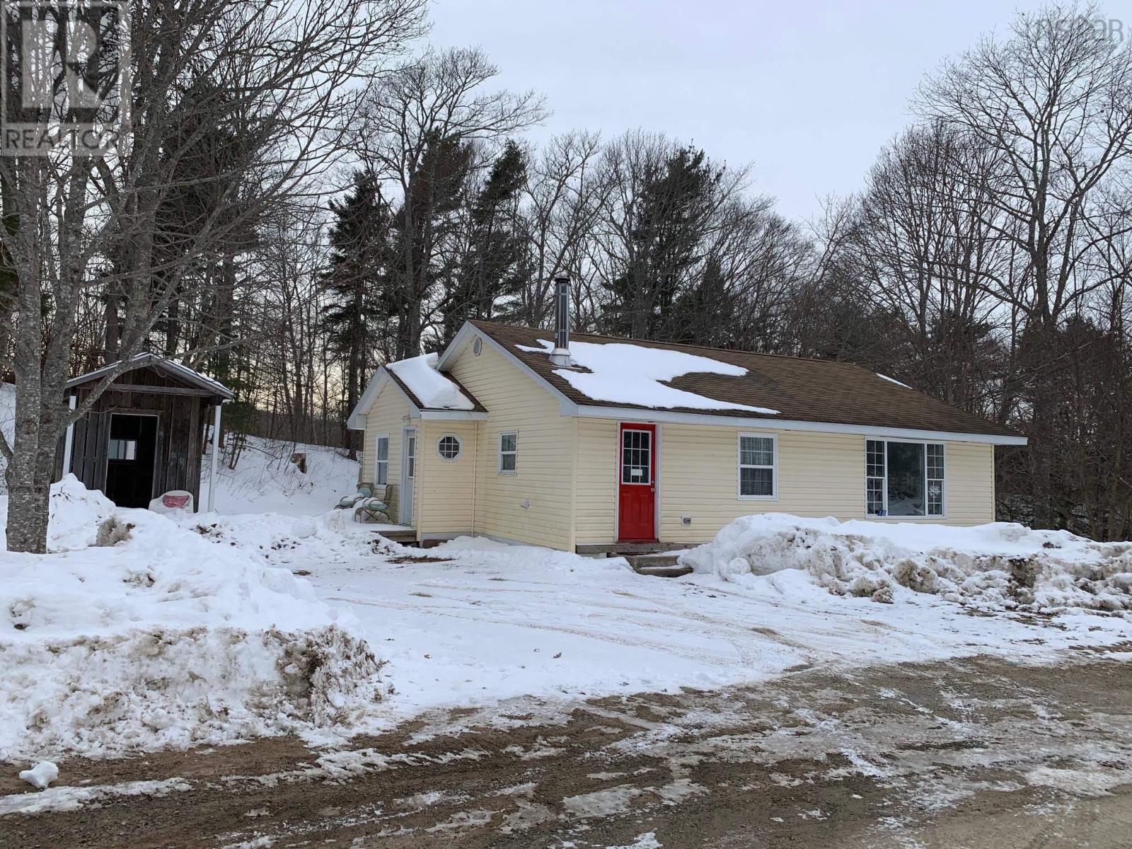 18 Mountain View Drive, Windsor Forks, Nova Scotia  B0N 2T0 - Photo 11 - 202402960