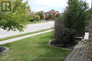 89 William Booth Ave, Newmarket, Ontario  L3X 3B1 - Photo 4 - N8077276