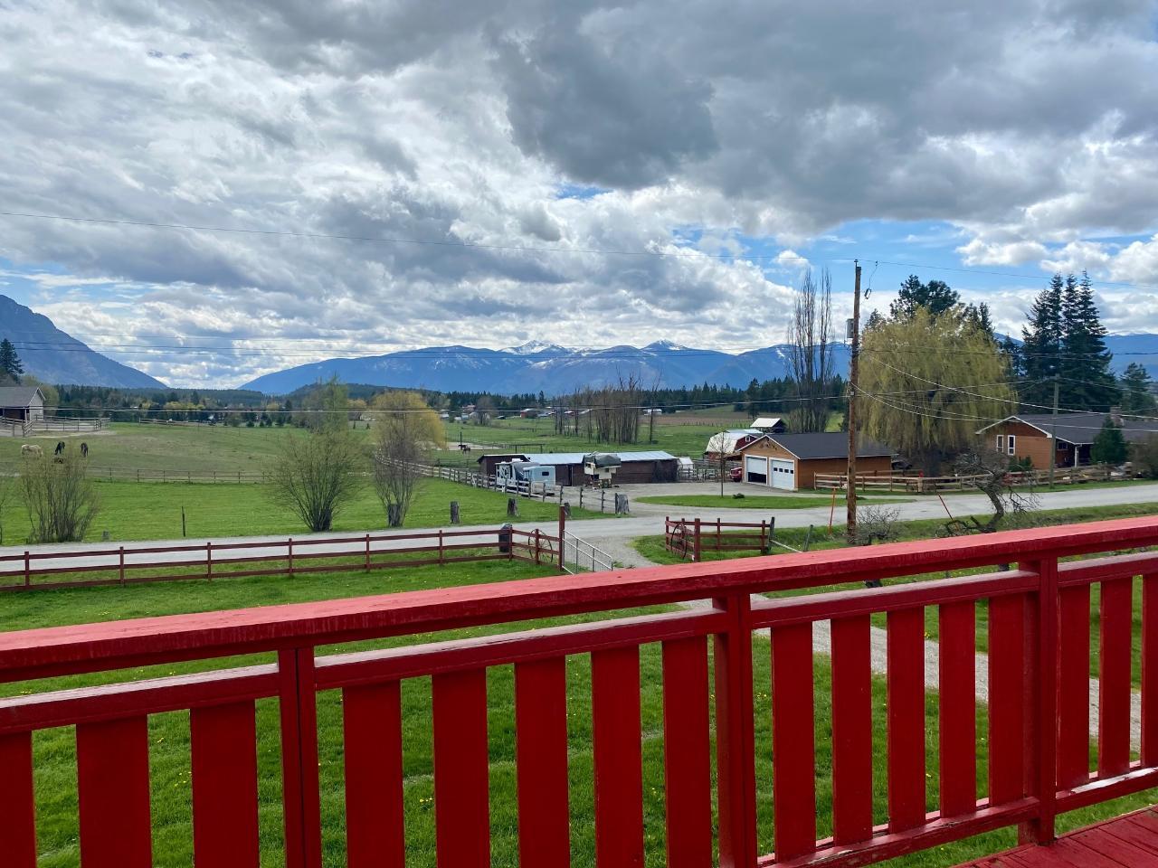 4512 48th Street, Canyon, British Columbia  V0B 1C1 - Photo 11 - 2475025