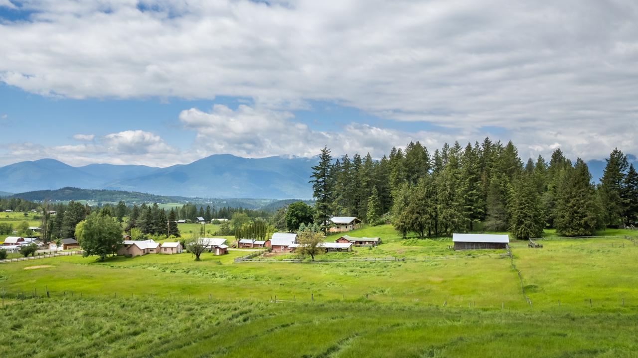 4512 48th Street, Canyon, British Columbia  V0B 1C1 - Photo 26 - 2475025