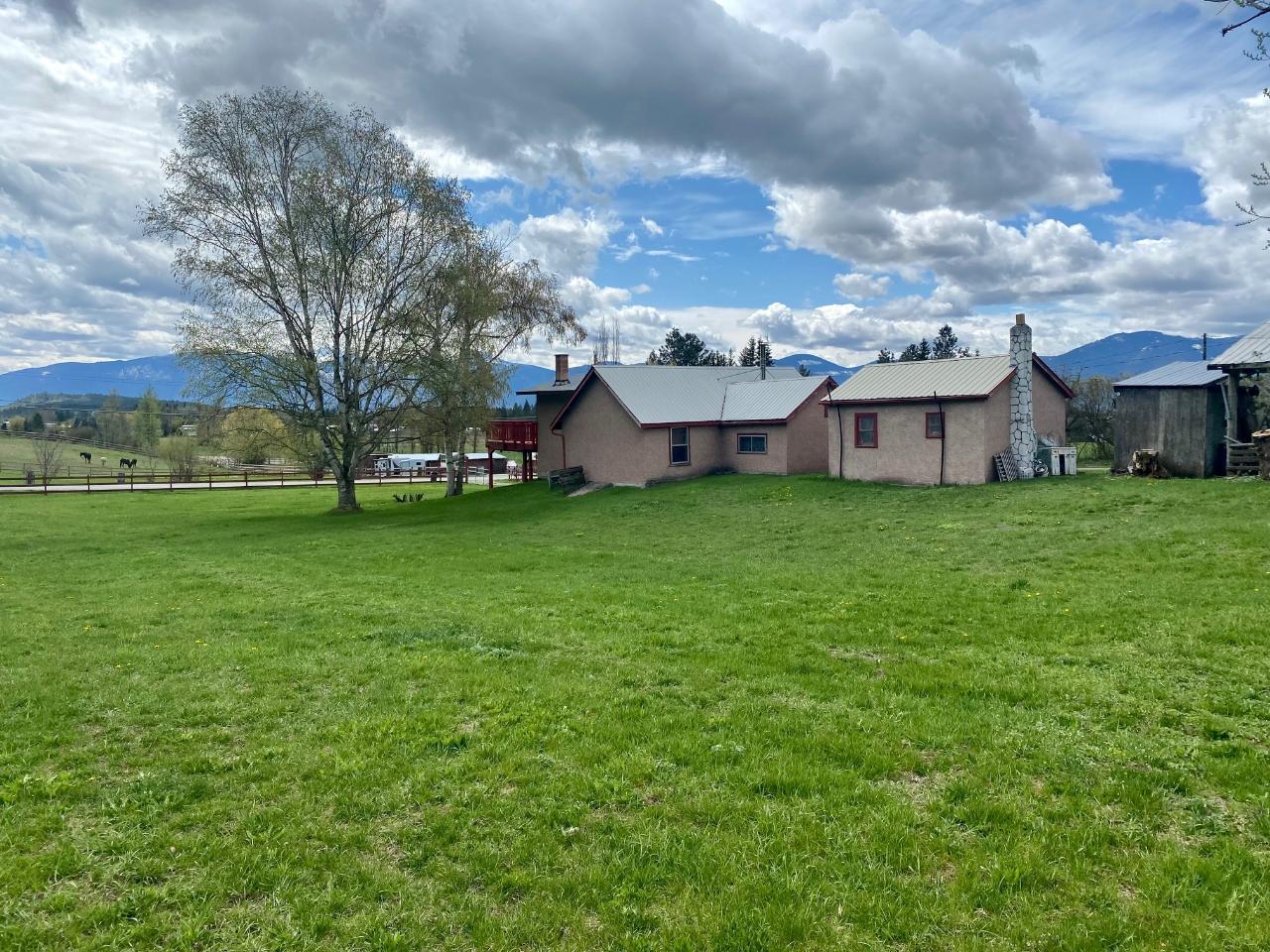 4512 48th Street, Canyon, British Columbia  V0B 1C1 - Photo 41 - 2475025