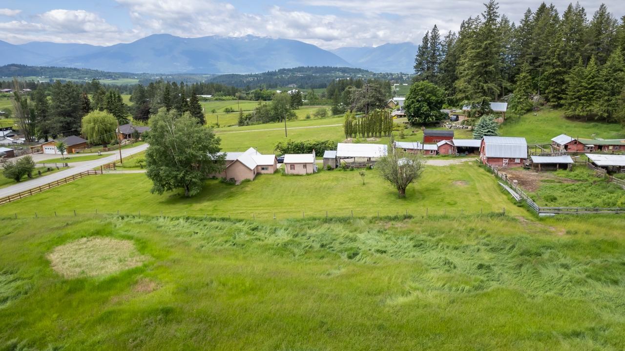 4512 48th Street, Canyon, British Columbia  V0B 1C1 - Photo 27 - 2475025