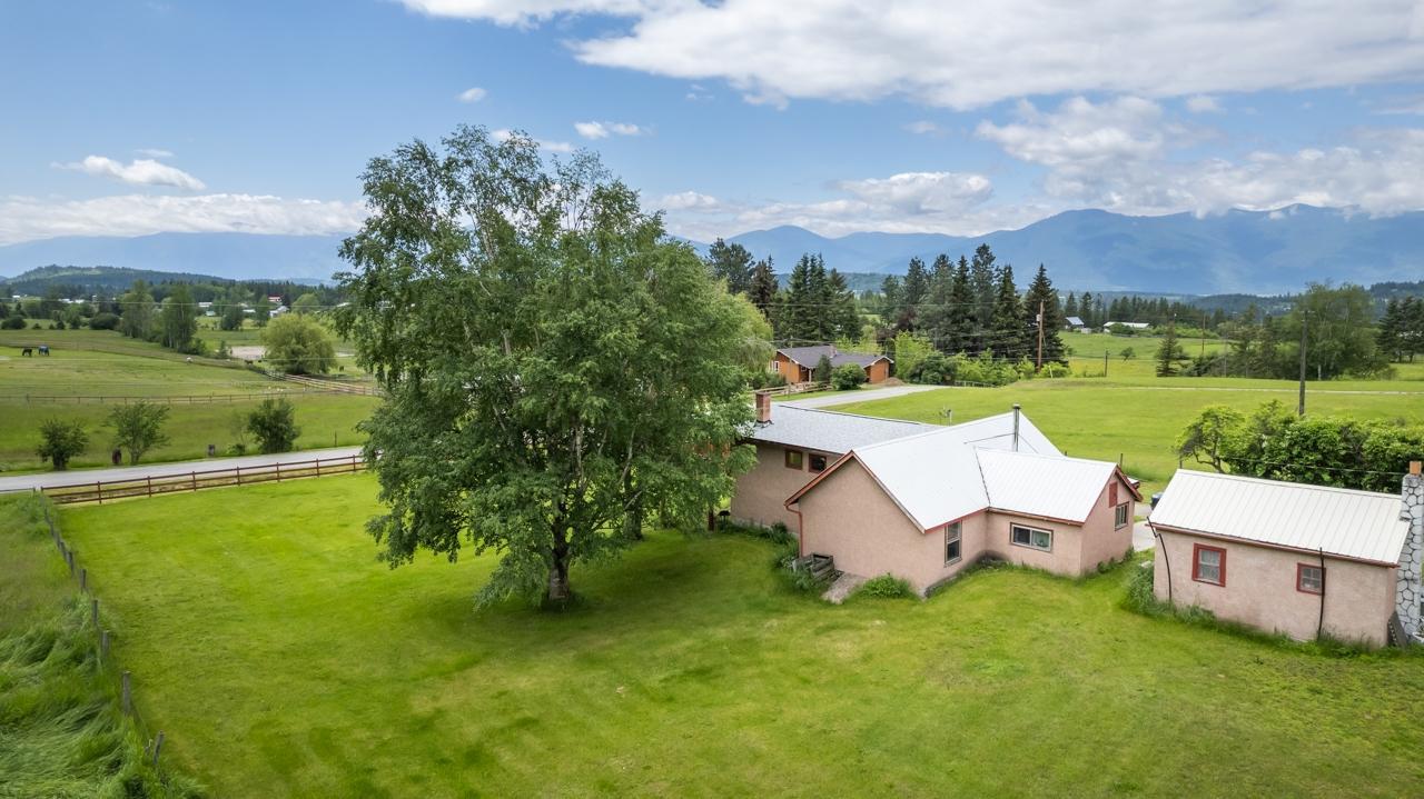 4512 48th Street, Canyon, British Columbia  V0B 1C1 - Photo 29 - 2475025