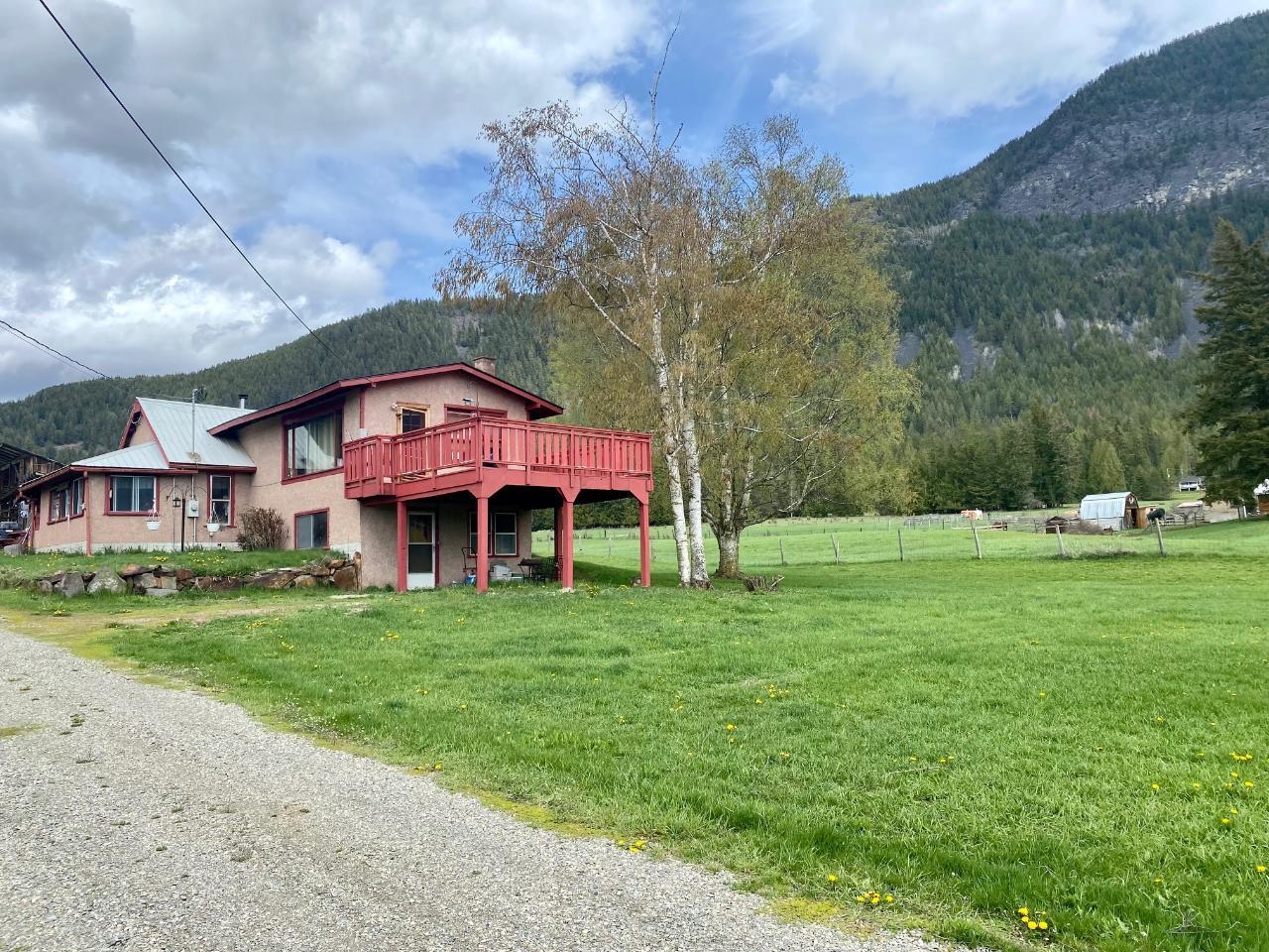 4512 48th Street, Canyon, British Columbia  V0B 1C1 - Photo 45 - 2475025