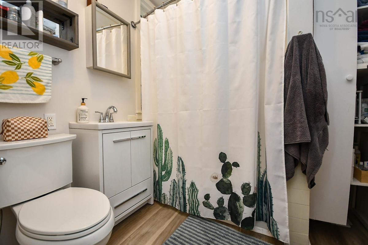 2045 North Park Street, Halifax, Nova Scotia  B3K 4B2 - Photo 10 - 202403003