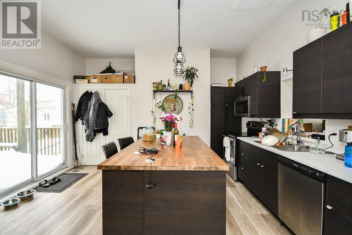 2045 North Park Street, Halifax, Nova Scotia  B3K 4B2 - Photo 5 - 202403003