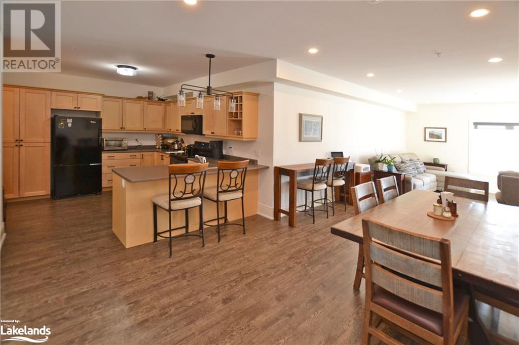 11 Salt Dock Road Unit# 307, Parry Sound, Ontario  P2A 3B6 - Photo 2 - 40542417