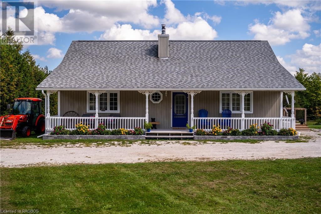 735519 West Back Line, West Grey, Ontario  N0C 1H0 - Photo 1 - 40541739