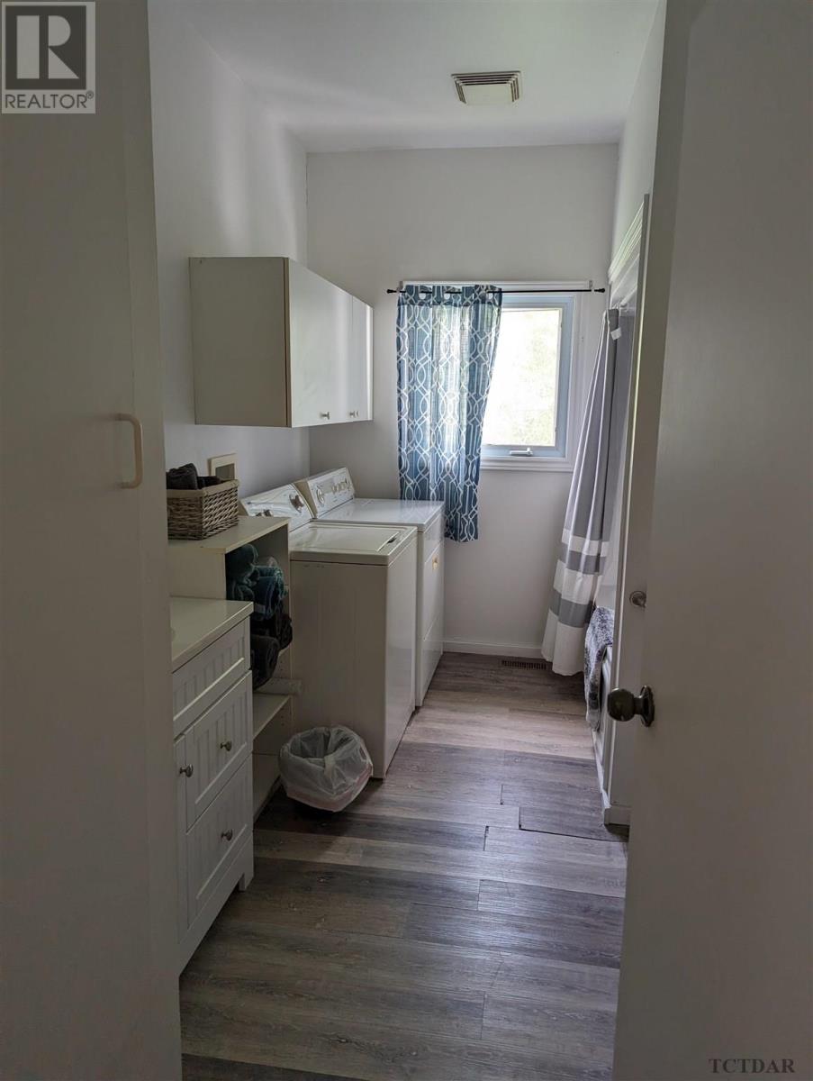 554 Lakeshore Rd, Temiskaming Shores, Ontario  P0J 1P0 - Photo 33 - TM240264