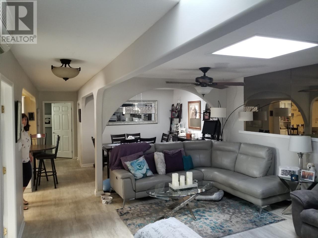 721/725 Shuswap Ave, Chase, British Columbia   - Photo 22 - 176779