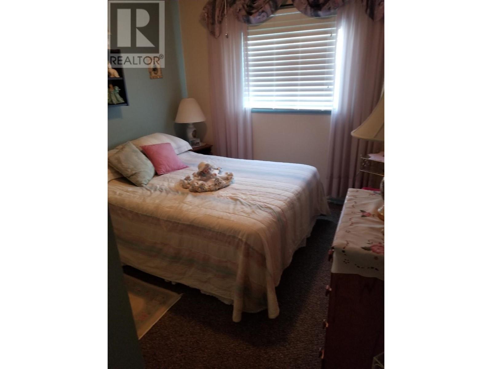 721/725 Shuswap Ave, Chase, British Columbia   - Photo 41 - 176779